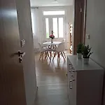 Homestay Familly Apartmens Dolni Dunajovice