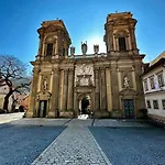 Familly Apartmens Accommodatie bij particulieren Dolní Dunajovice