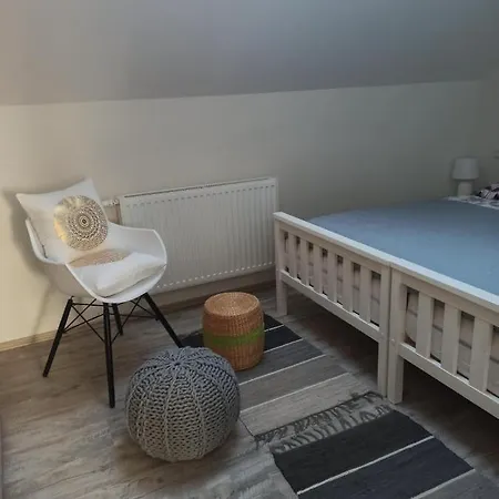 民宿 Familly Apartmens Dolní Dunajovice
